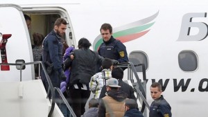 Migrantet kosovare duke u kthyer ne vendlindje