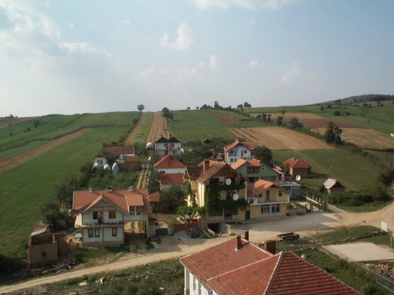 Pas akuzave të Vetëvendosjes ndaj Rashit Qalajt reagon  Këshilli i fshatit Mirash