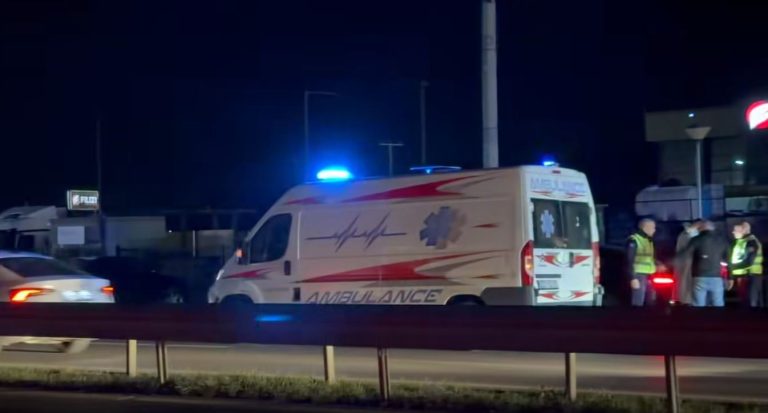 E rëndë: Punëtori vdes pasi ra nga ndërtesa ku po punonte në Ferizaj