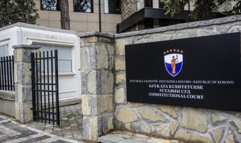 Kushtetuesja: Deputetët kanë edhe 34 ditë afat për zgjedhjen e Presidentit