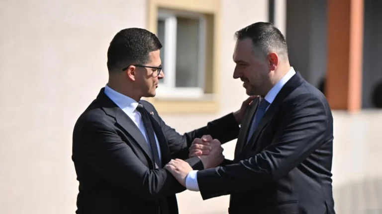 Prezantohet ministri i ri i Mbrojtjes, Vengu: Shqipëria, në duar të sigurta!