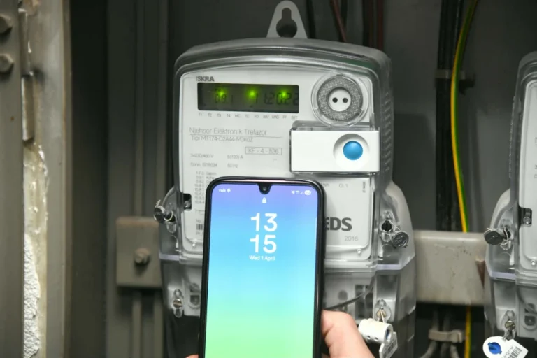 Tërhiqen nga funksioni njehsorë, ora e të cilëve s’përputhej me kohën