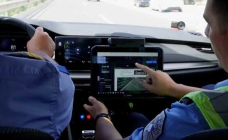 Tejkaluan kolonën në shirit emergjent, policia ia merr lejën katër shoferëve vendas, një të huajit ia ndalon vozitjen në Kosovë për 1 vit